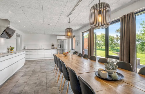 Vedersø House | Large, completely renovated activity house with wilderness bath and outdoor.