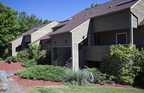 Tafton Condo | Large condo in the Poconos.