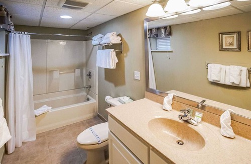 Tafton Condo | Large condo in the Poconos.