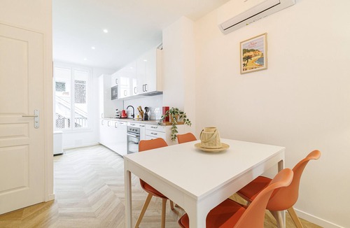 Saint-Sylvestre Apartment | Large & Confort 2 Bdr Renovated