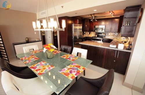 Mid Beach Apartment | Large Connected Spacious 5-Bedroom Sunset Suite 141921