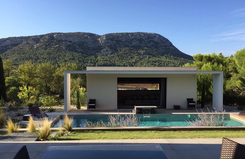 Vingrau Villa | Large contemporary villa with swimming pool