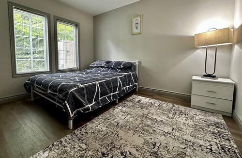 Oro-Medonte House | Large Corner Townhome @Carriage!