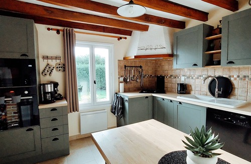 Lacres House | Large, cosy gîte for 12 people, ideal for family holidays