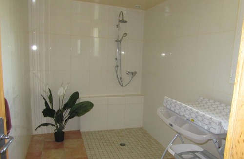 Saint-Paterne-Racan Cottage | large cottage