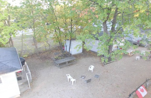Wasaga Beach Cottage | Large Cottage, 2 min Walk to Beach, BCC #1