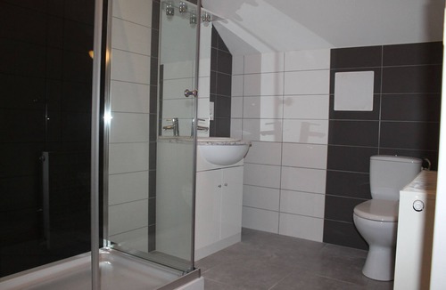 Doue-la-Fontaine Cottage | large cottage with baby equipment