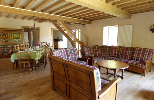 Donnay House | Large country cottage