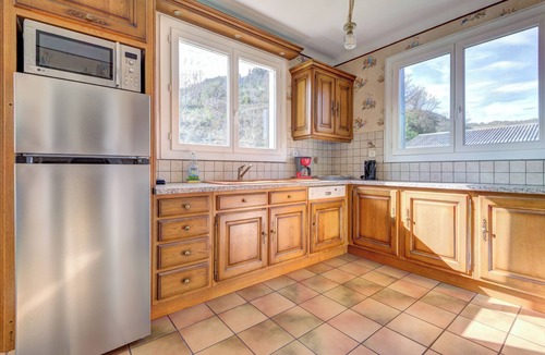 Marcillac-Vallon House | Large country gite