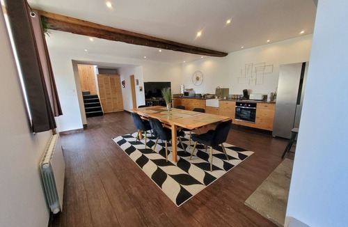 Le Teilleul House | Large country house