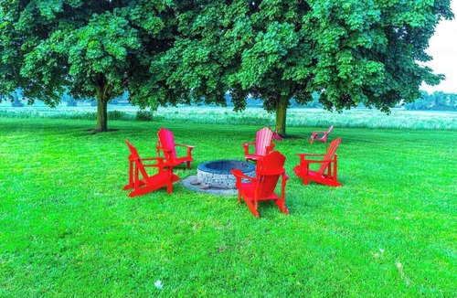 Middlesex Centre House | Large Countryside Home w/Pool & Hot Tub