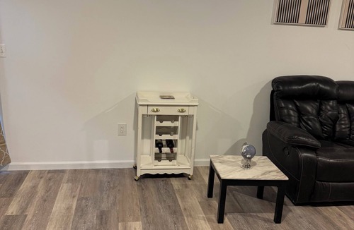 Bryans Road Apartment | large cozy 2 bedroom and 1 bathroom basement apartment with an External Entry