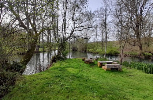 La Mothe-Saint-Heray House | Large detached house with 16th-century mill