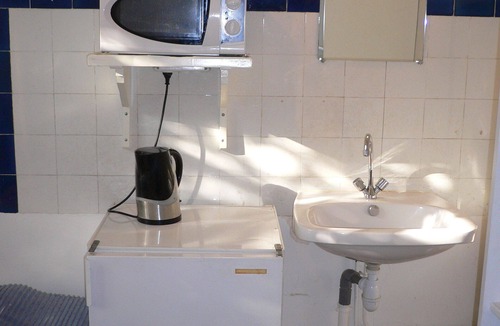 Le Mesnil-Esnard House | Large detached comfortable room