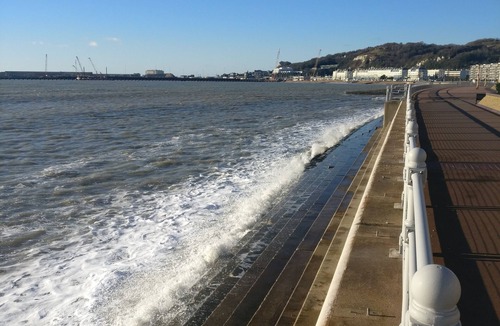 Dover House | Large Double in Regency Property Next to Cliffs and Port