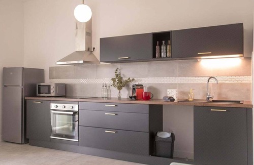 La Ferte-sous-Jouarre Apartment | Large duplex 106 La Ferté-sous-Jouarre