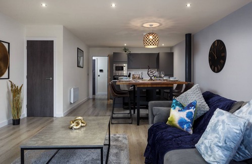 Bradford Apartment | Large Duplex Penthouse Apartment