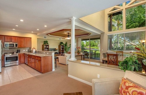 Kamuela Condo | Large End Unit - Special Pricing - Luxurious 3 Bedroom/3 Bath Town Home