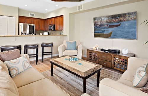 Kamuela Condo | Large End Unit - Special Pricing - Luxurious 3 Bedroom/3 Bath Town Home