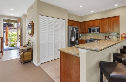 Kamuela Condo | Large End Unit - Special Pricing - Luxurious 3 Bedroom/3 Bath Town Home