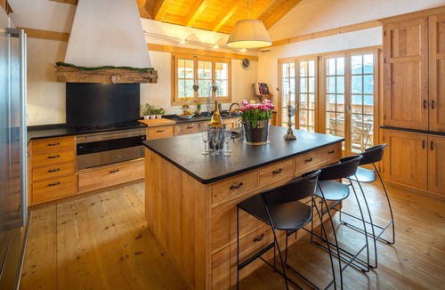 Murren Ski Chalet | Large Exclusive Family Friendly Chalet in Murren.