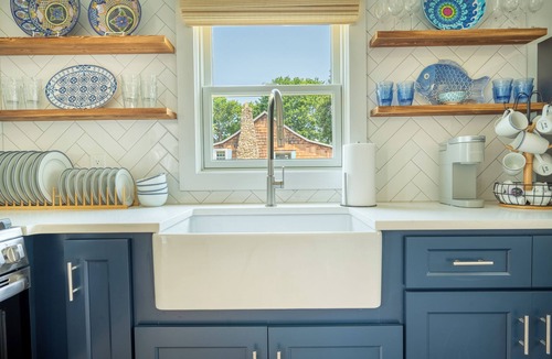 Waterford Cottage | Large Family-Friendly Cottage