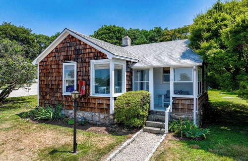 Waterford Cottage | Large Family-Friendly Cottage