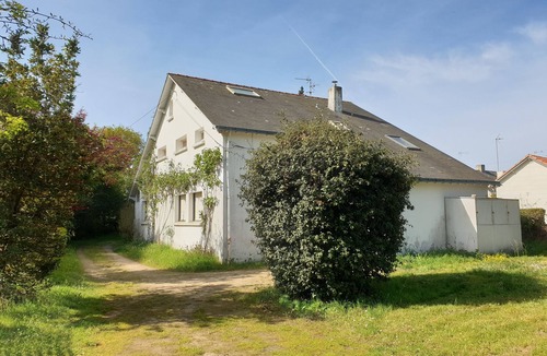 Quimiac House | Large family home, between beaches and marshes.
