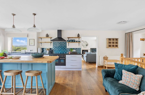 Dittisham House | Large family home with River Views