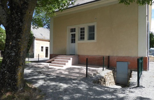 Ecommoy House | LARGE FAMILY HOUSE FOR RENT