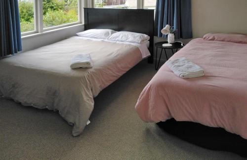 Auckland House | Large Family House