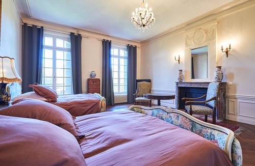 Barbeville Bed & Breakfast | Large family Suite garden view
