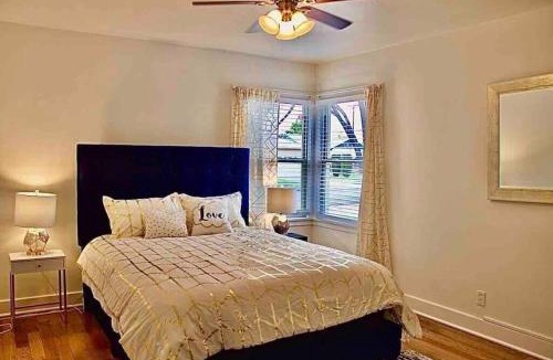 Fullerton House | Large Fenced Yard, Pool Table, Disney Central