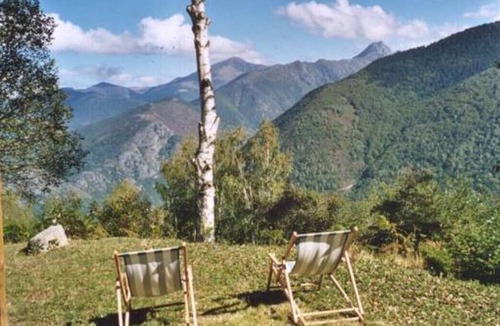 Ax-les-Thermes Ski Chalet | LARGE FINNISH CHALET, 10 PEOPLE, 7 MINUTES' WALK FROM THE SLOPES, QUIET, COMFORTABLE,