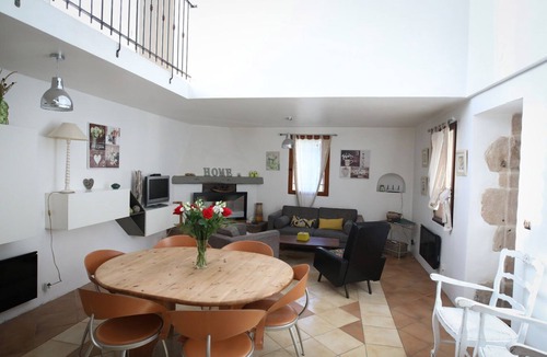 Saint-Jean-de-Valeriscle Apartment | Large air-conditioned duplex for 6 people, ideal for families, Porte des Cévennes
