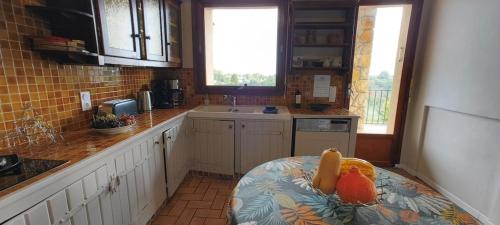 Le Rouret House | Large friendly and bright villa with pool