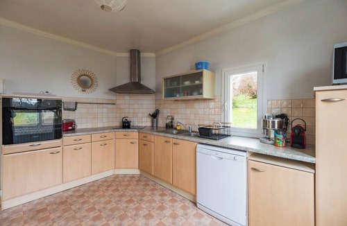 Pabu House | Large friendly house - sleeps 10