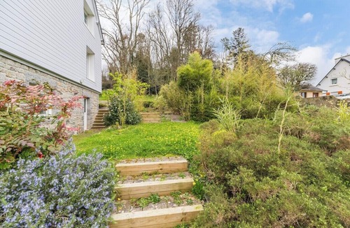 Pabu House | Large friendly house - sleeps 10