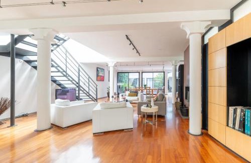 Monselet House | Large fully renovated 250m house