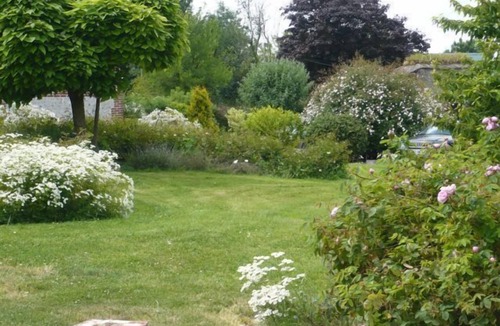 Gonneville-sur-Honfleur Cottage | Large gite, quiet, close to Honfleur