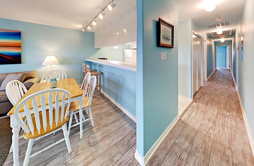 Port Aransas House | Large Garage for Boat, Shared Pool , Pet Friendly, Golf Cart Access