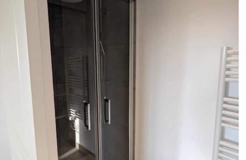 Crisenoy House | Large gite for rent -12 people