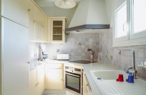 Vallon-Pont-d'Arc Cottage | Large gite with panoramic views.