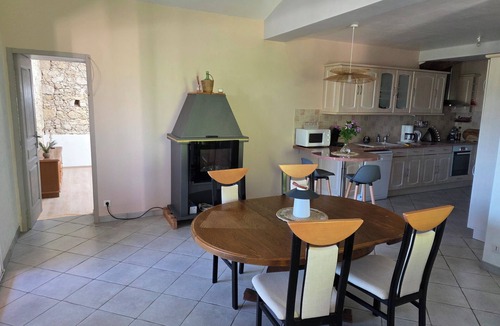 Caussens Cottage | Large gîte with private pool, sleeps 7.