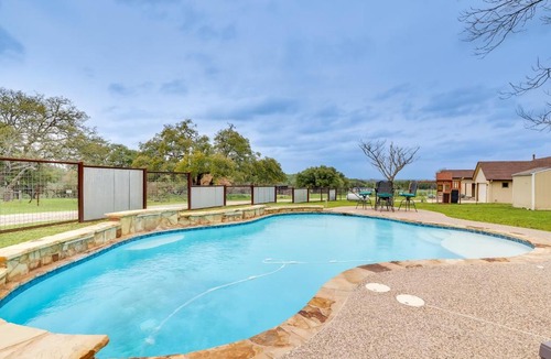 Georgetown House | Large Group Getaway in Georgetown w/Private Pool!