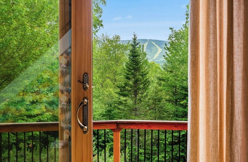 Sunday River Area Cabin | Large Group Private Escape HotTub FirePit 2 Game Rooms