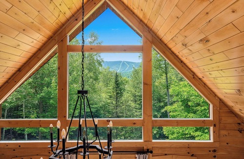 Sunday River Area Cabin | Large Group Private Escape HotTub FirePit 2 Game Rooms