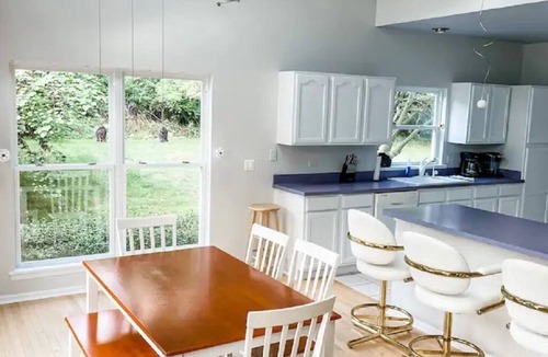 Fox Lake House | Large Group Retreat w/ secluded party room and private pool