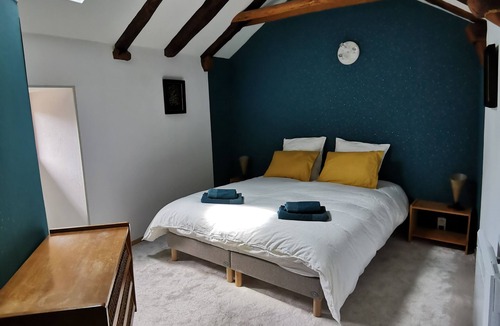Saint-Pierre-Saint-Jean Other | LARGE HOUSE TO SHARE WITH FRIENDS