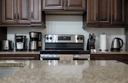 Downtown St. John's House | Large Historic Downtown FIVE Bedroom House